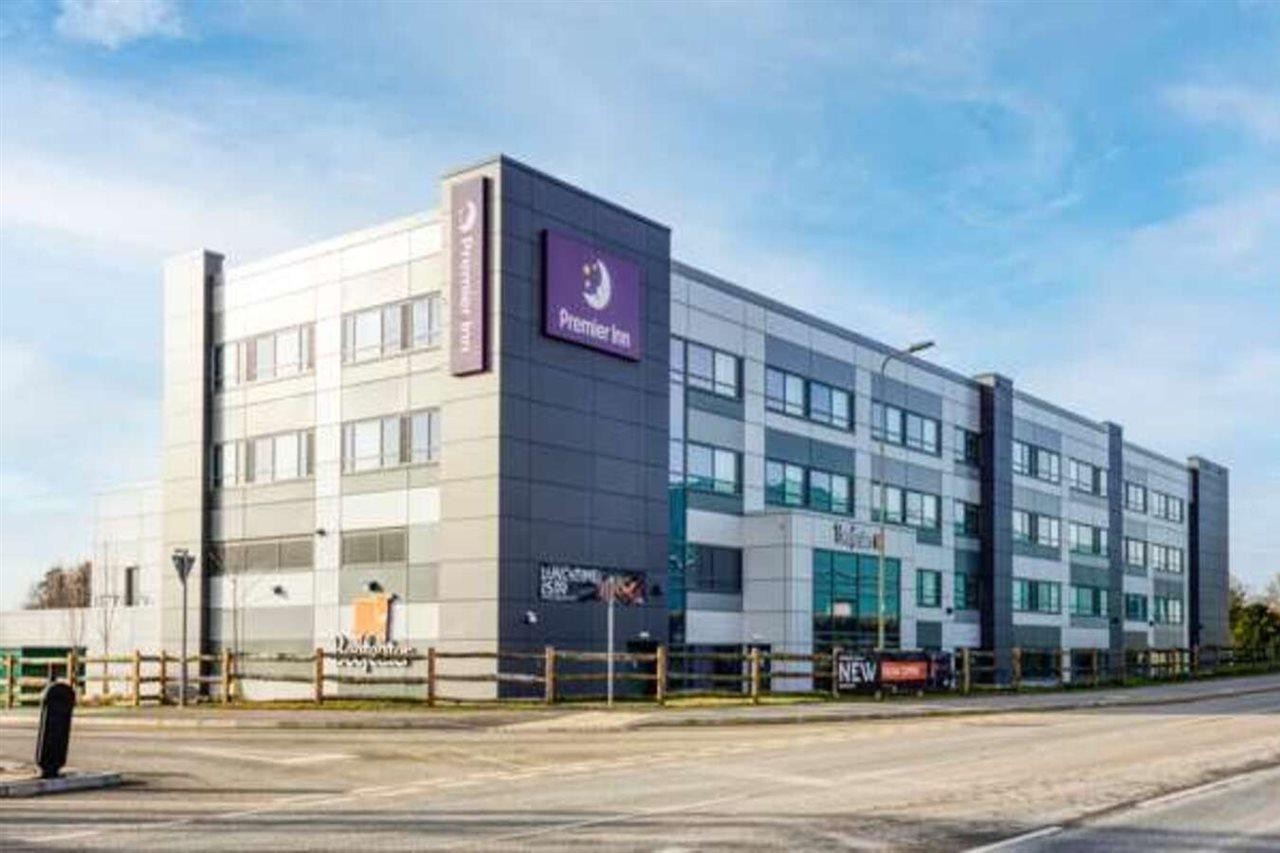 Premier Inn Oxford Kidlington Buitenkant foto